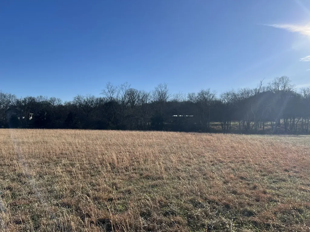 0 Carters Creek Pike Columbia TN 38401