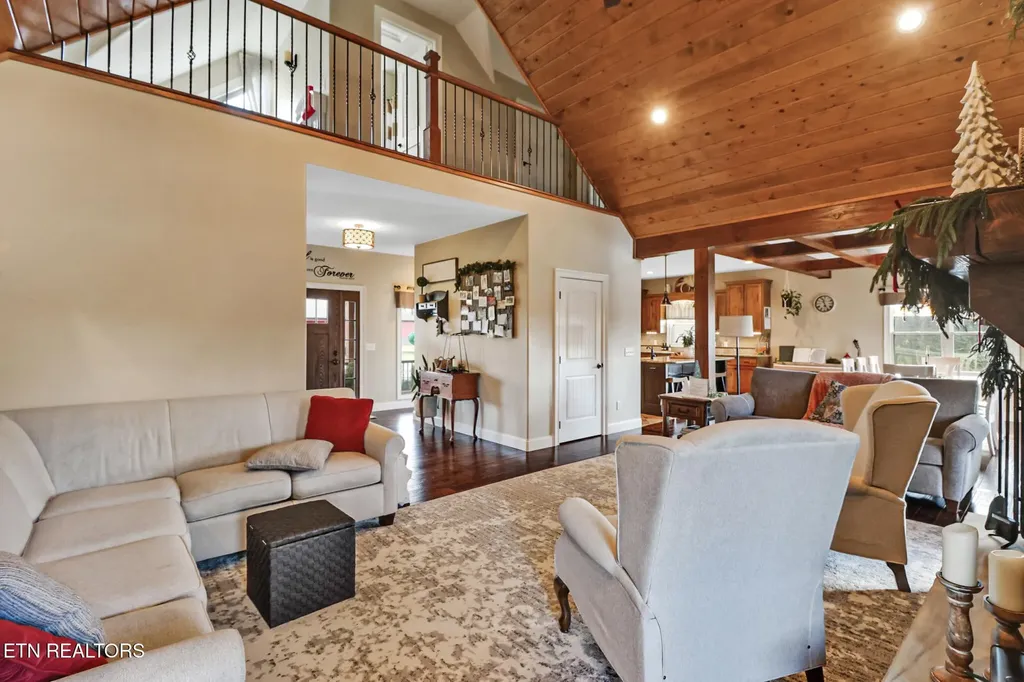 370 Randolph Road Crossville TN 38555