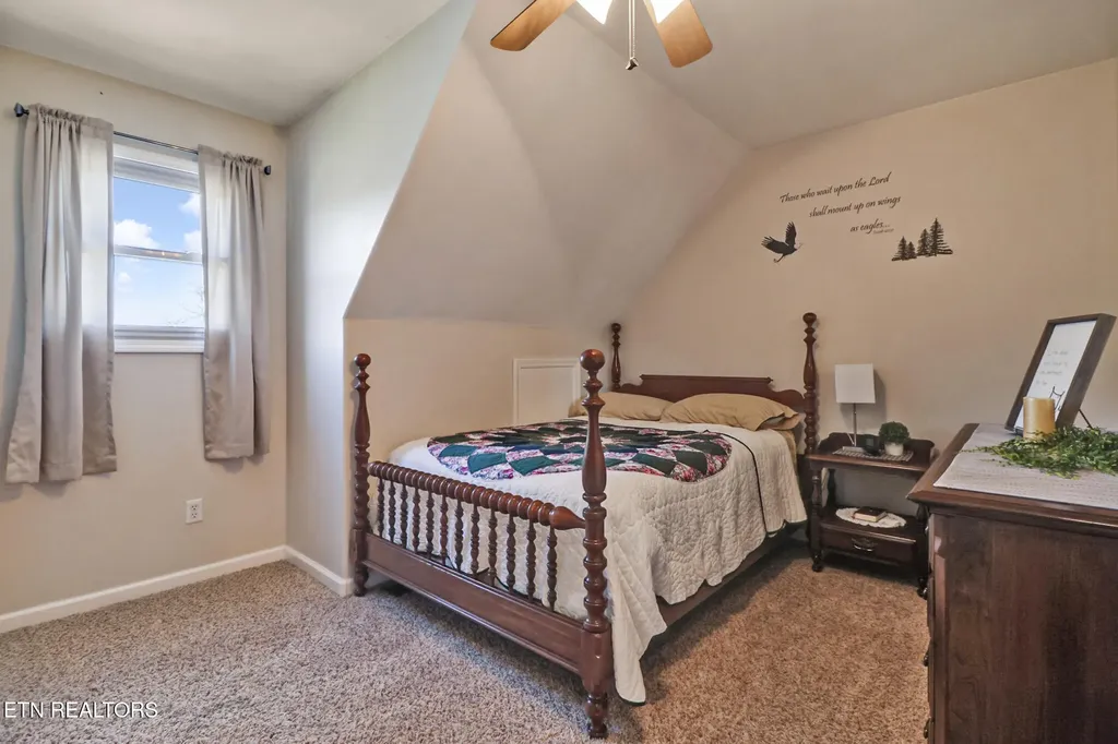 370 Randolph Road Crossville TN 38555