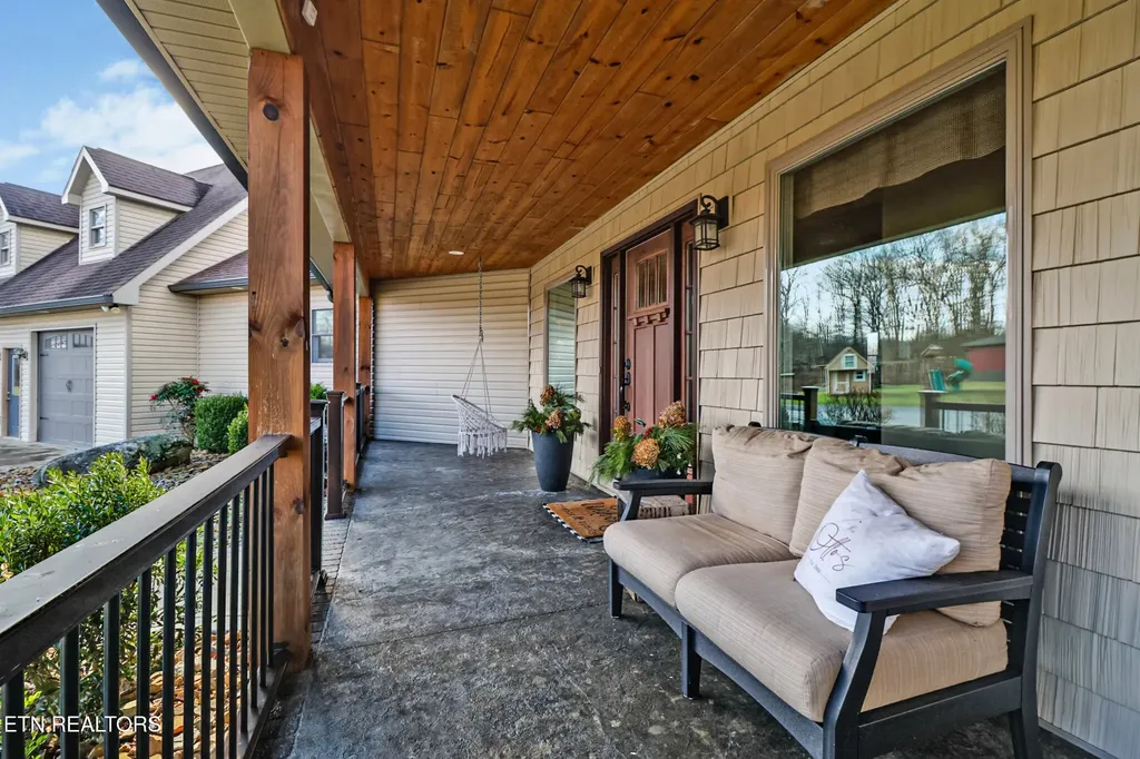 370 Randolph Road Crossville TN 38555