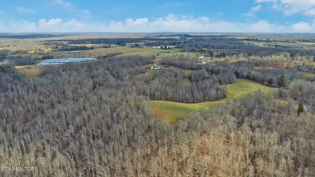 370 Randolph Road Crossville TN 38555