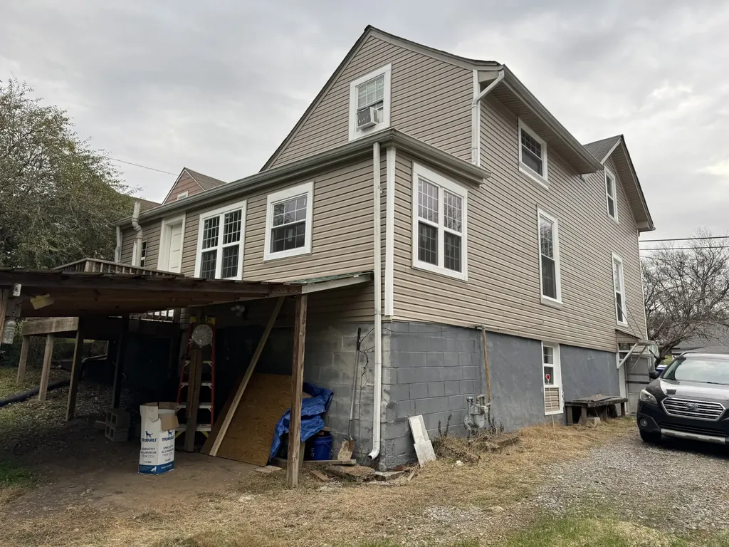 416 S 2nd Street Clarksville TN 37040
