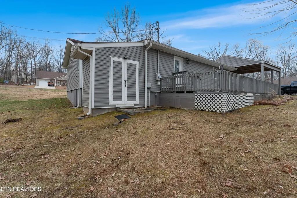 352 Lakeview Drive Crossville TN 38558