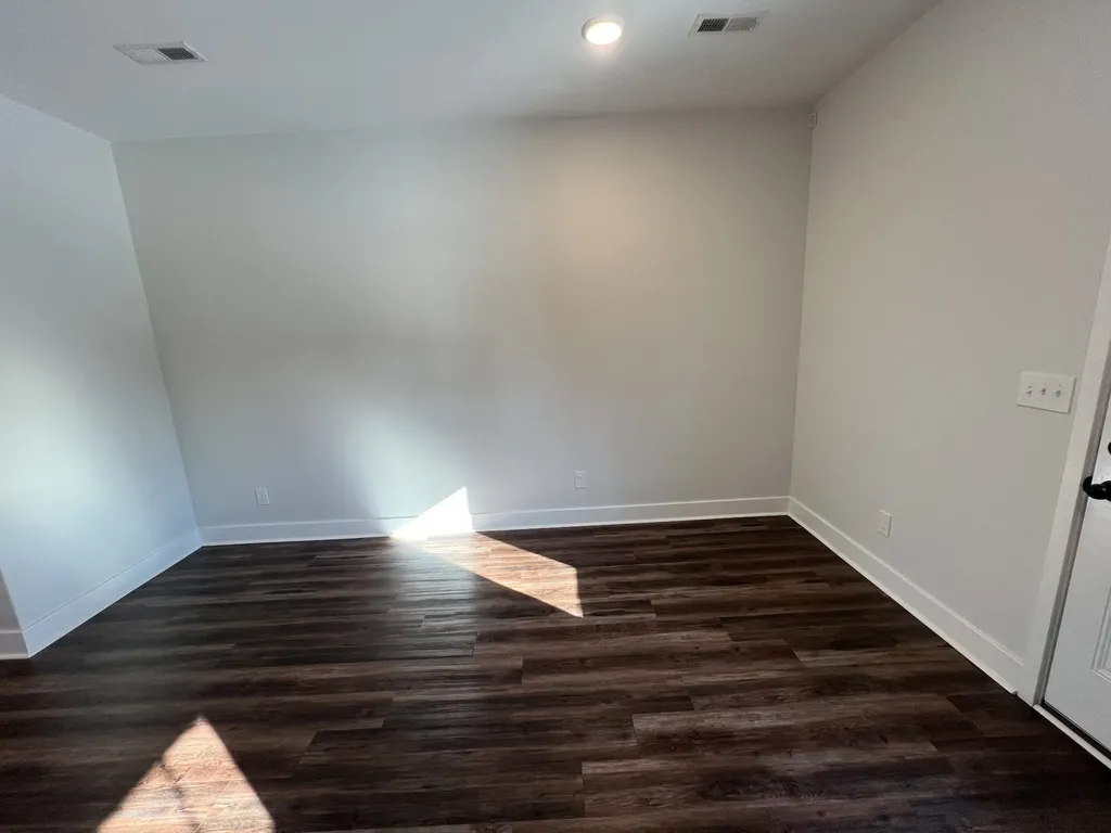 106 Adkins Street Clarksville TN 37042