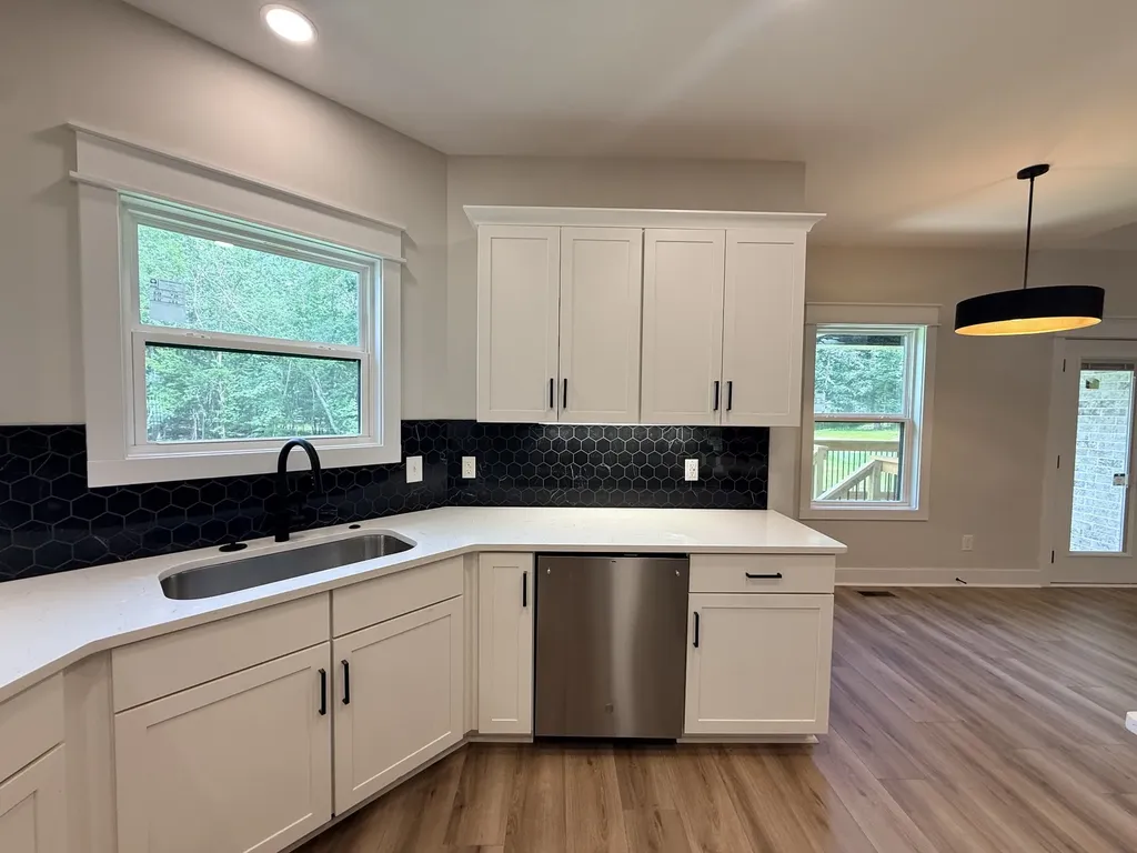 4009 Sadie Grace Way Clarksville TN 37042