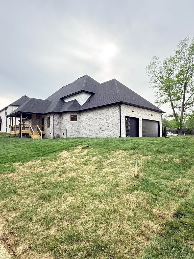 4009 Sadie Grace Way Clarksville TN 37042