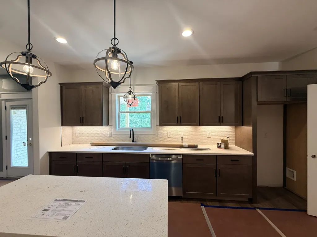 373 Young Lane Pleasant View TN 37146