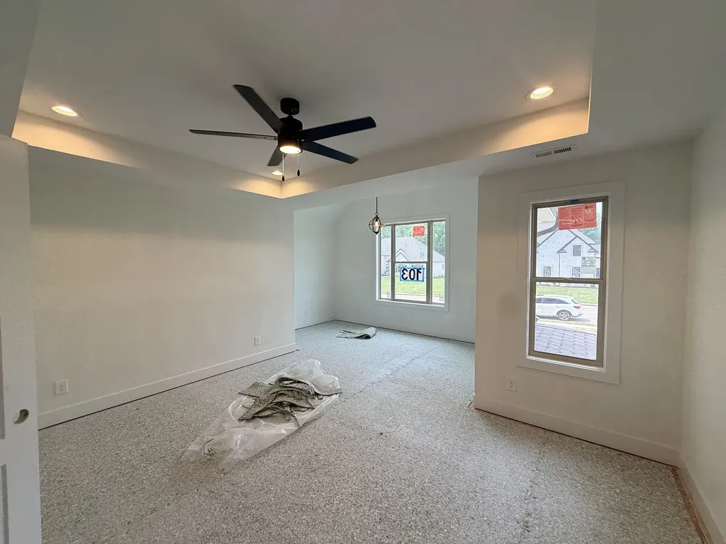373 Young Lane Pleasant View TN 37146