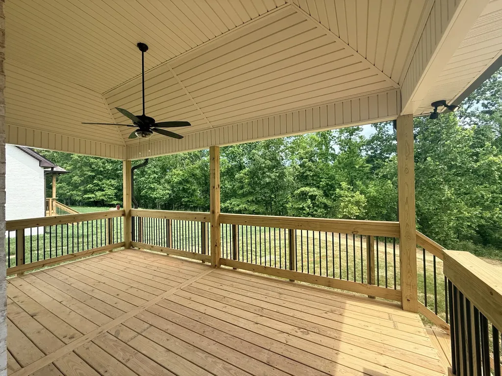 373 Young Lane Pleasant View TN 37146