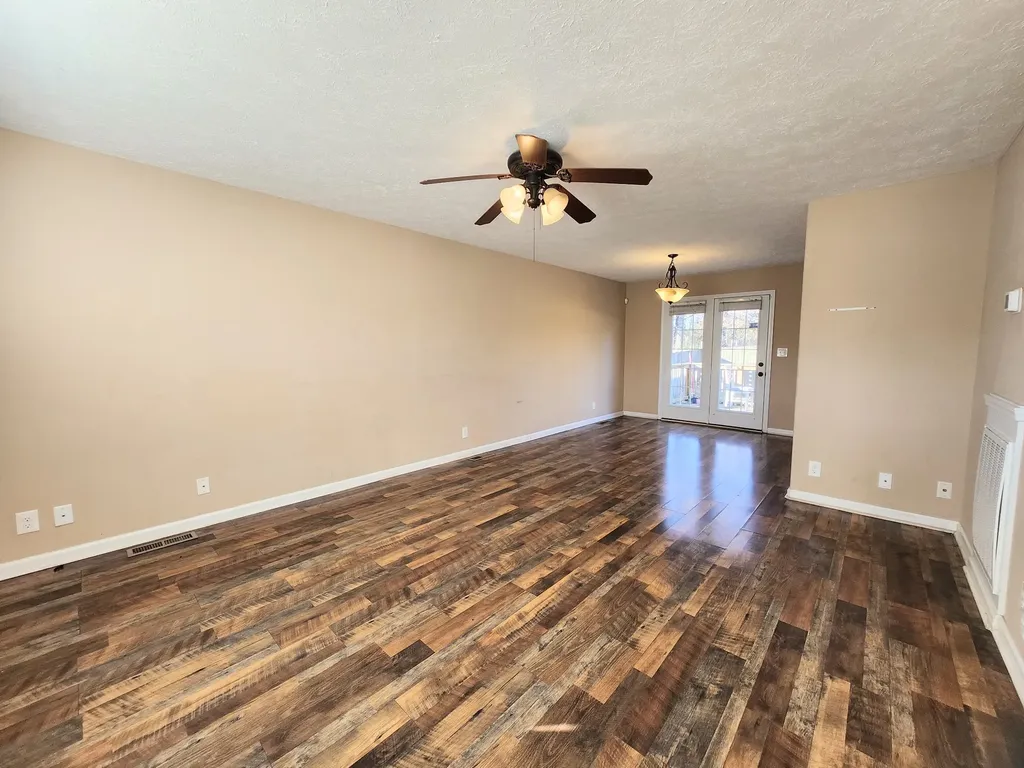 1857 Jackie Lorraine Drive Clarksville TN 37042