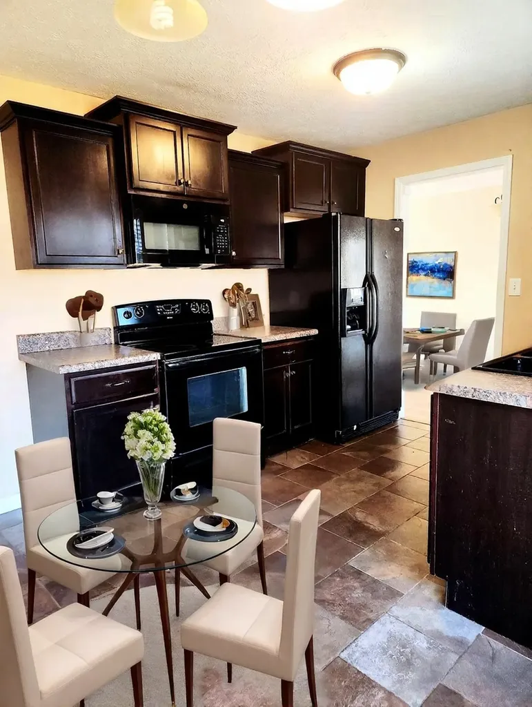 1857 Jackie Lorraine Drive Clarksville TN 37042