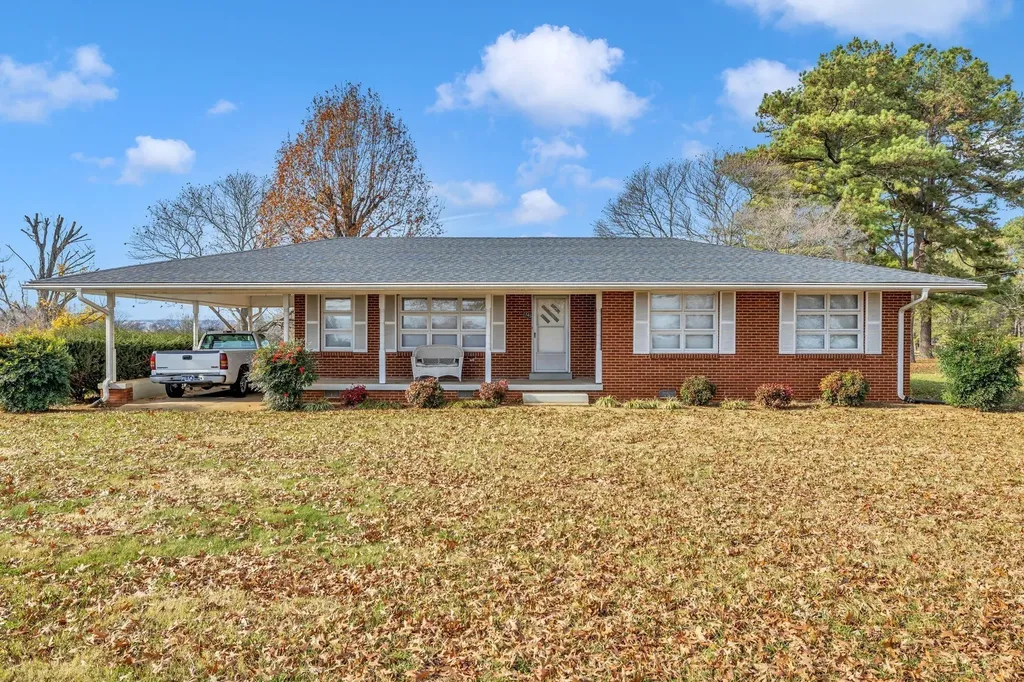 2345 Nashville Highway Columbia TN 38401