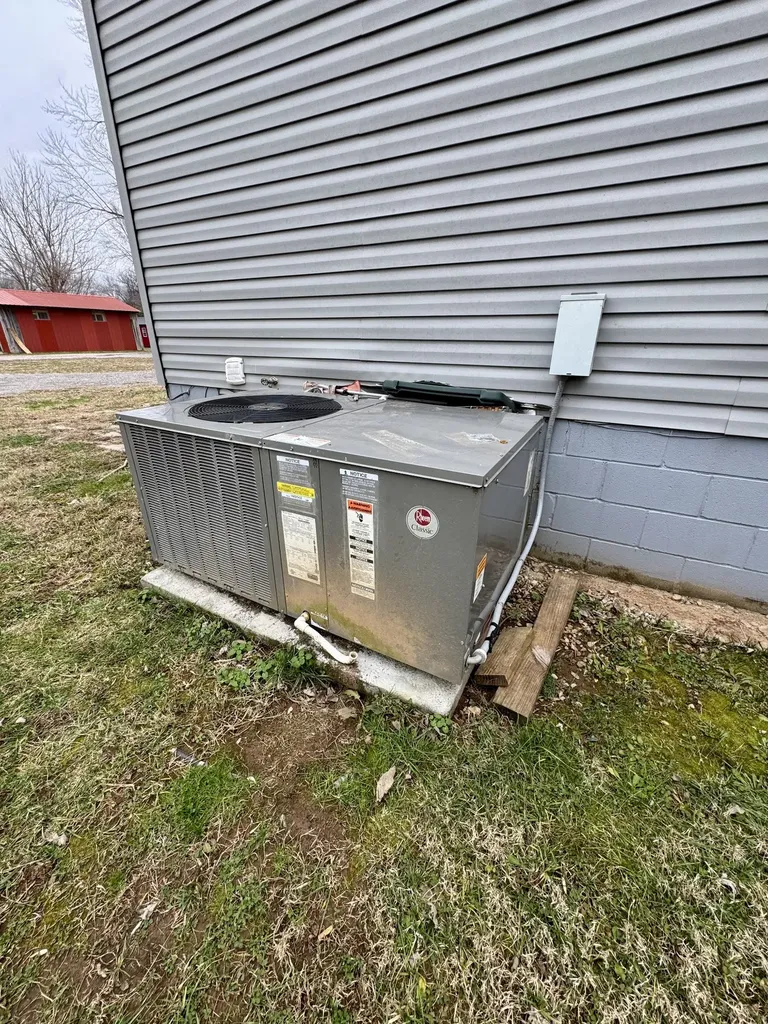 506 3rd Street Lawrenceburg TN 38464