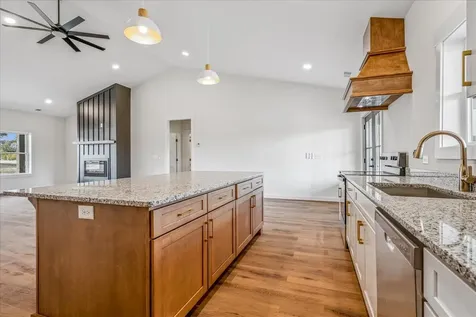 961 Collins Lane Huntland TN 37345