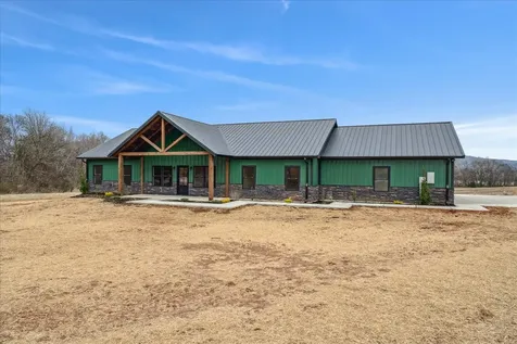 961 Collins Lane Huntland TN 37345