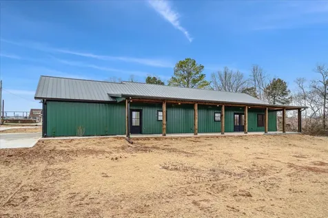 961 Collins Lane Huntland TN 37345