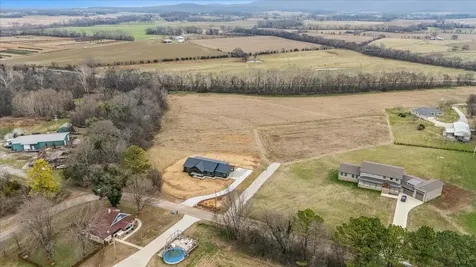 961 Collins Lane Huntland TN 37345