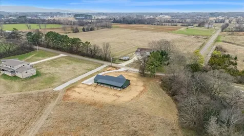 961 Collins Lane Huntland TN 37345
