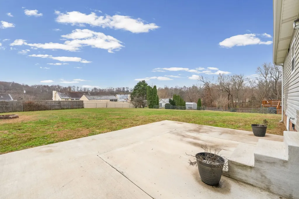 2656 Marymont Drive Clarksville TN 37042