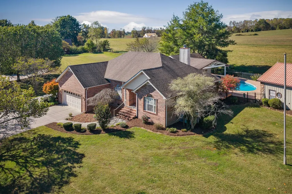 3582 S Pointe Road Cookeville TN 38506