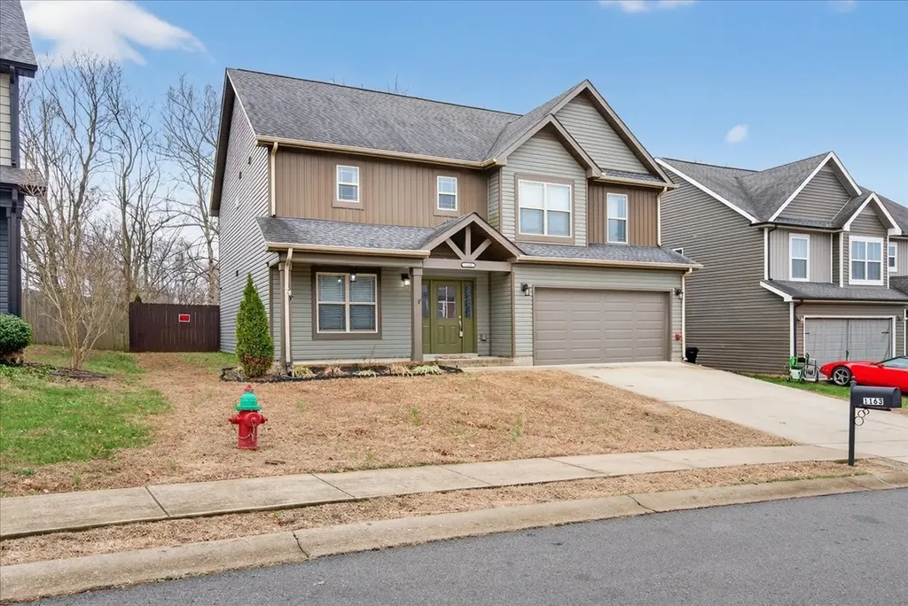 1163 Belvoir Lane Clarksville TN 37040