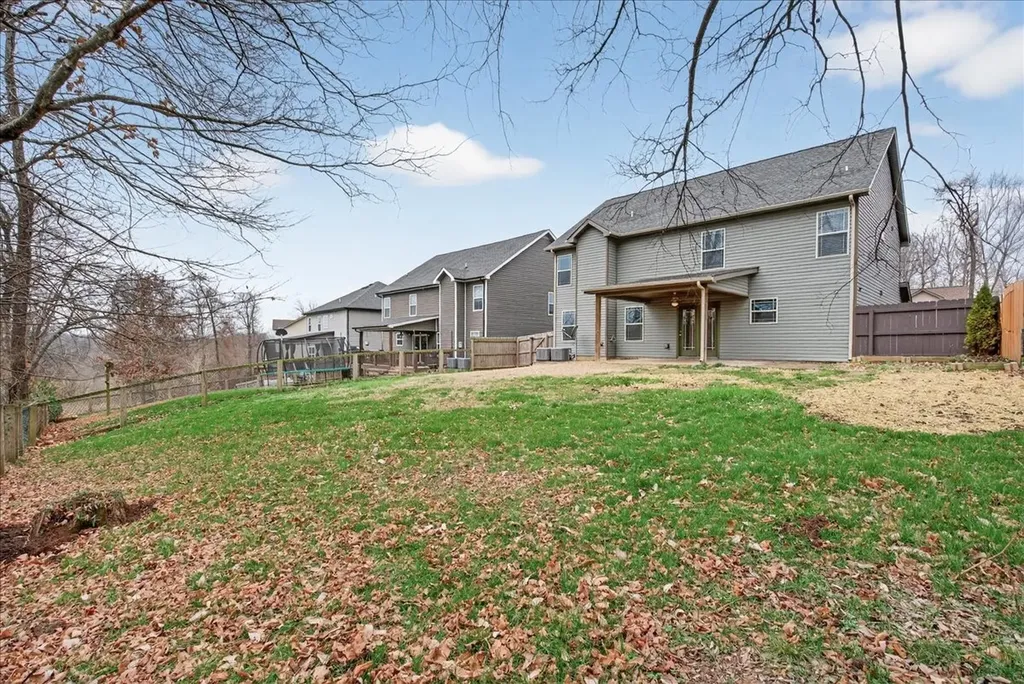 1163 Belvoir Lane Clarksville TN 37040