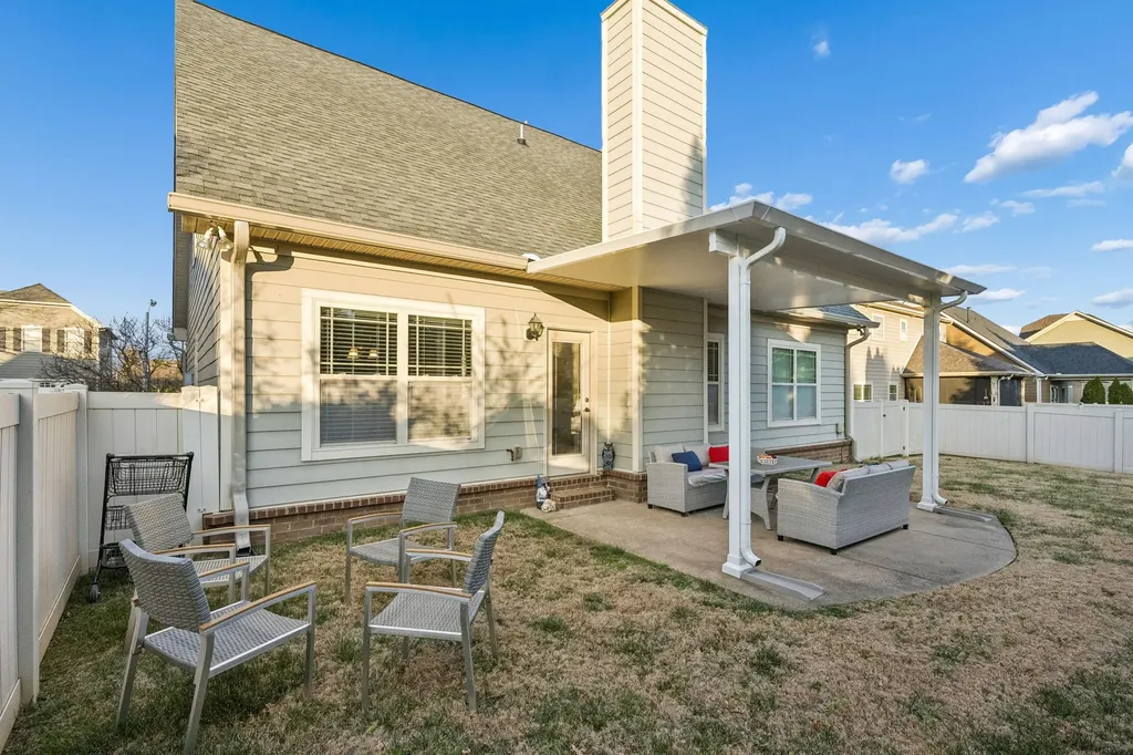 4129 Maximillion Circle Murfreesboro TN 37128