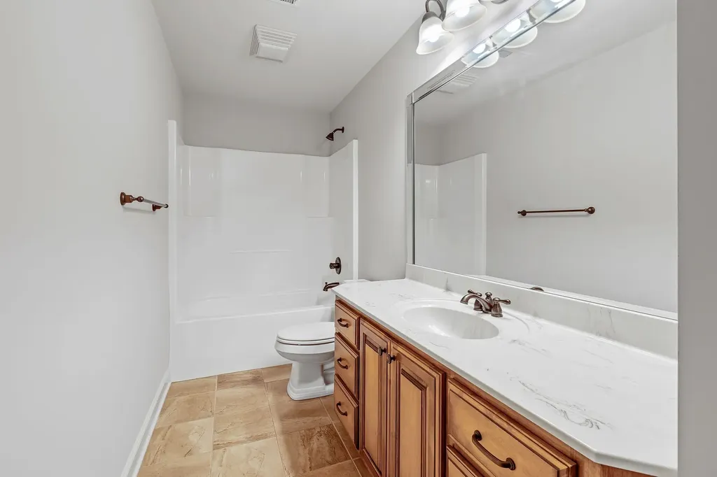 423 Carters Creek Pike Columbia TN 38401