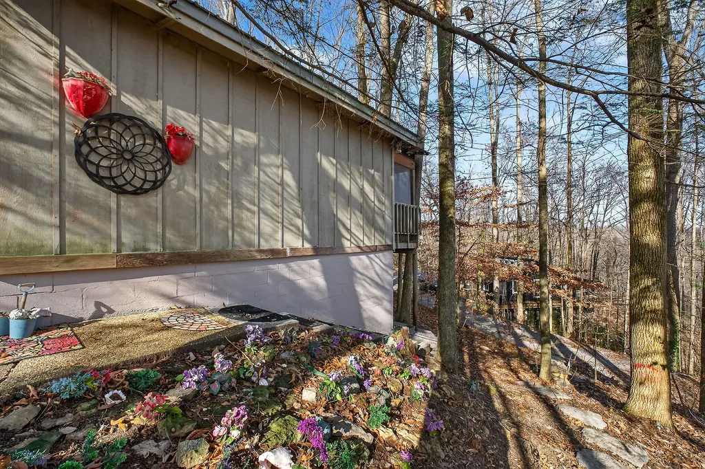 605 Holiday Haven Drive Smithville TN 37166