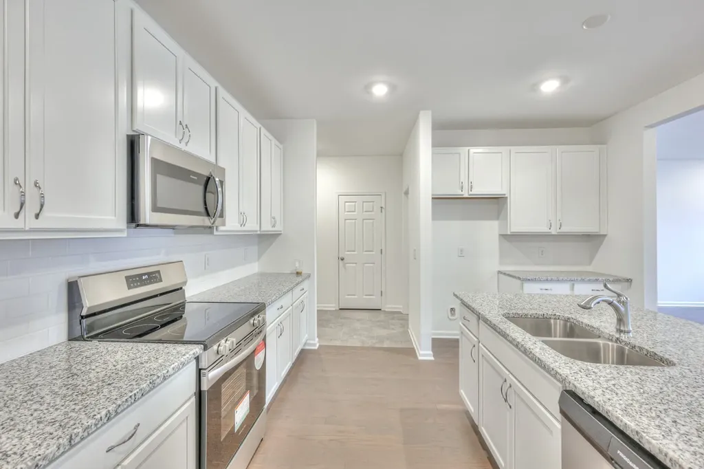 437 Charlie Place White House TN 37188