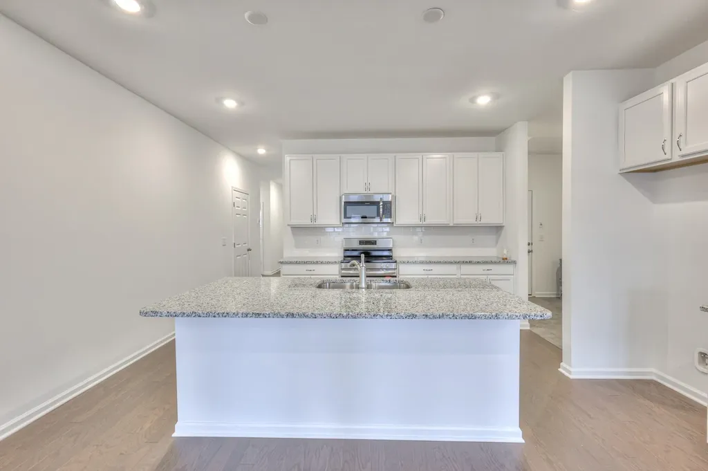 437 Charlie Place White House TN 37188