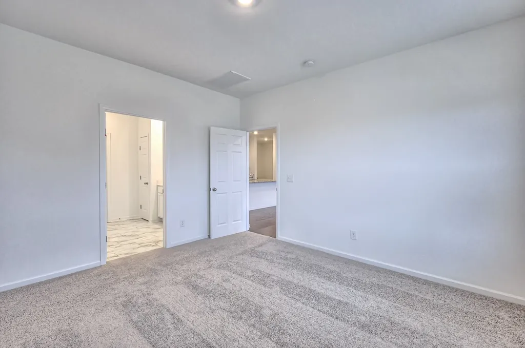 437 Charlie Place White House TN 37188