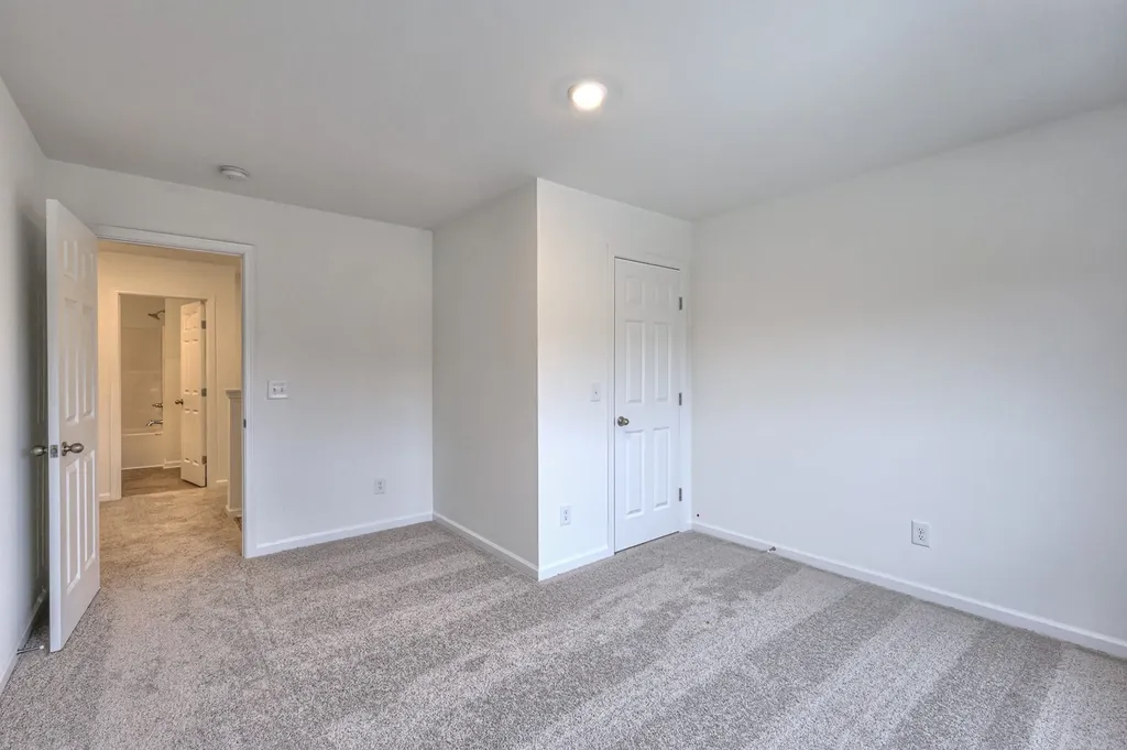 437 Charlie Place White House TN 37188