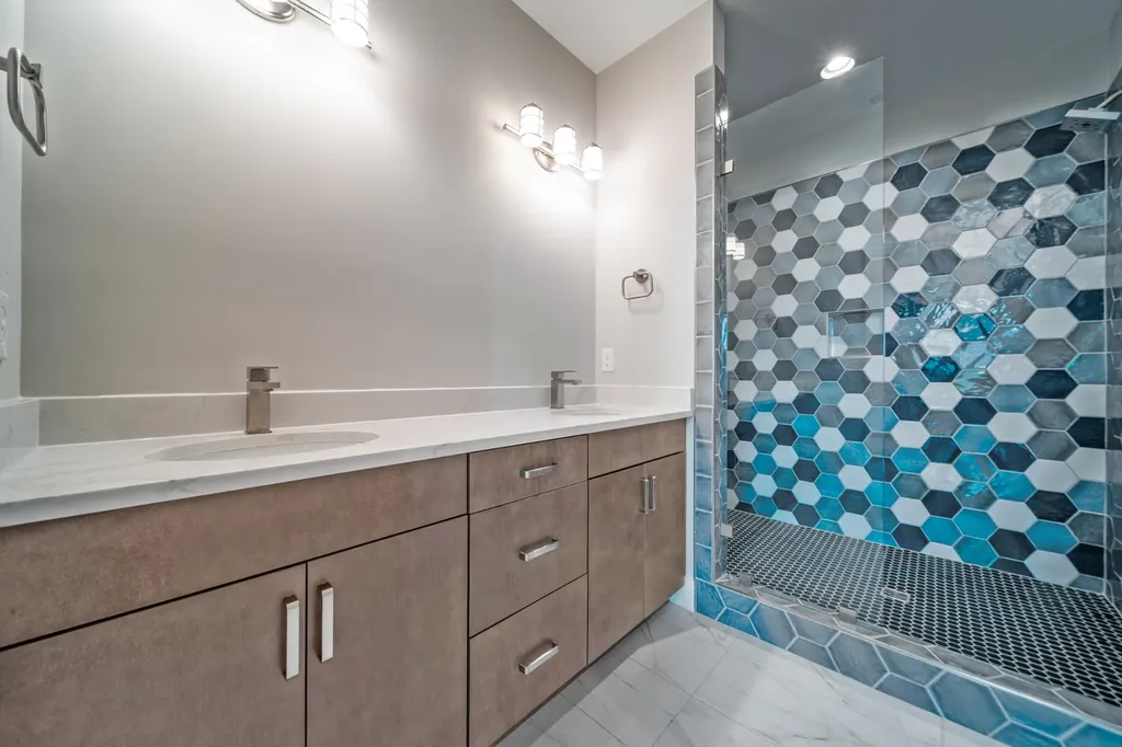 496 W Trinity Lane Nashville TN 37207