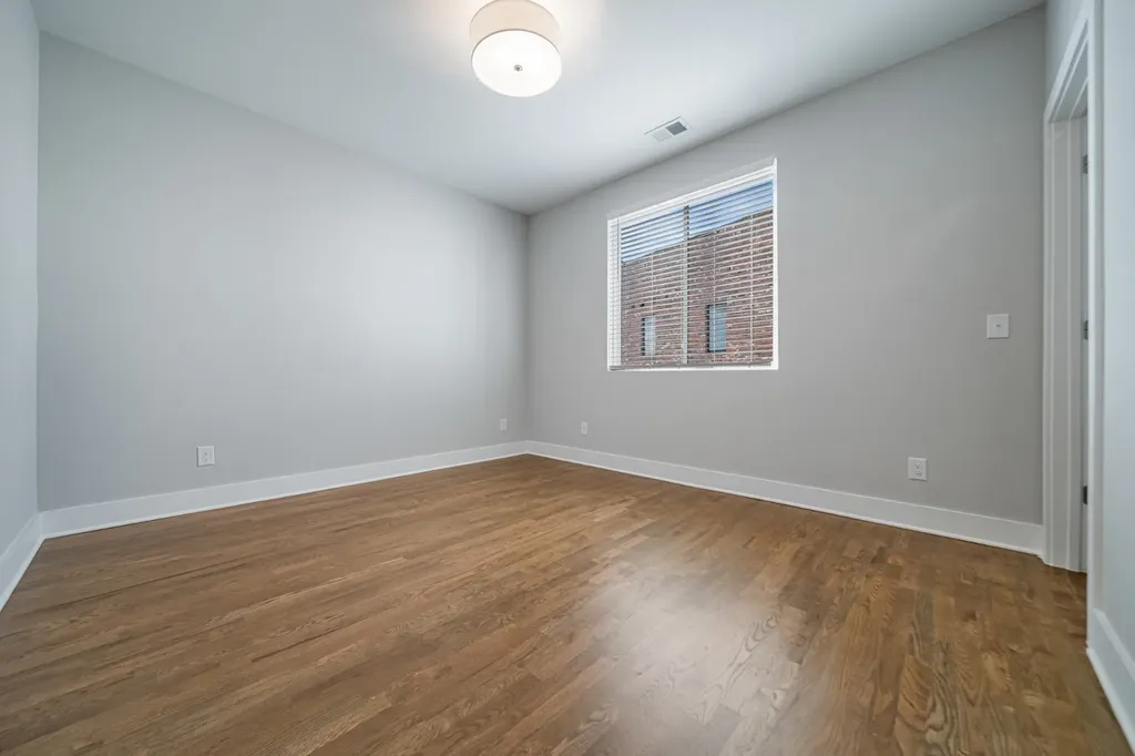 496 W Trinity Lane Nashville TN 37207