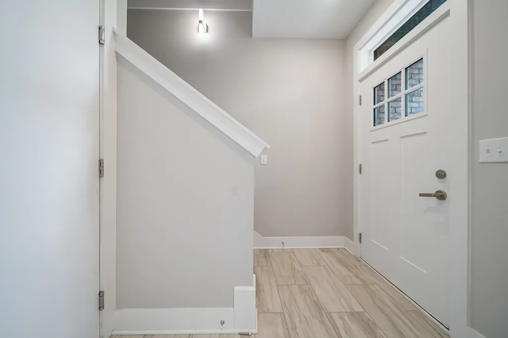 496 W Trinity Lane Nashville TN 37207