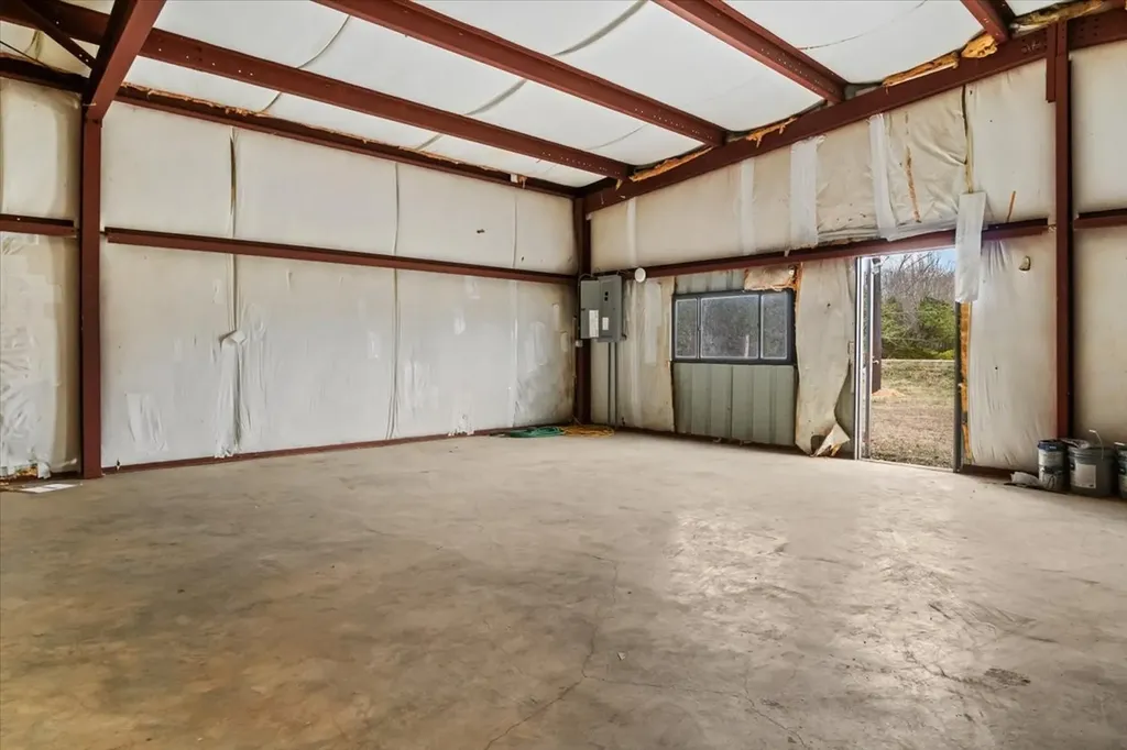 4385 Highway 48, N Charlotte TN 37036