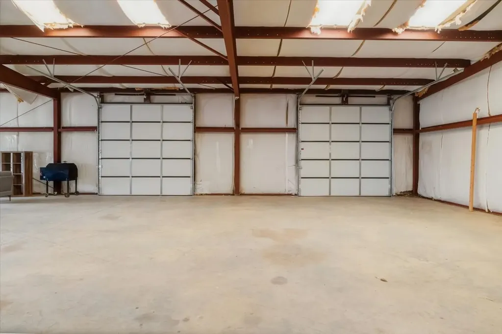 4385 Highway 48, N Charlotte TN 37036