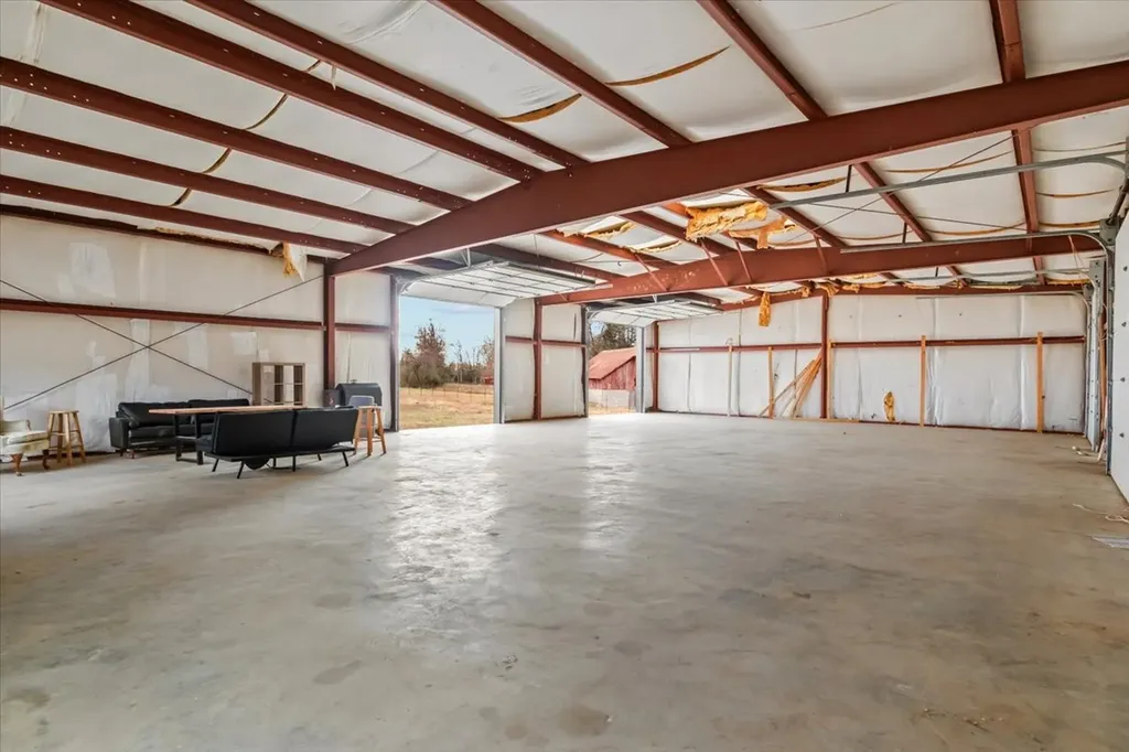 4385 Highway 48, N Charlotte TN 37036