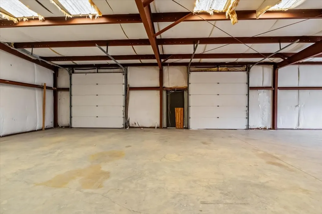 4385 Highway 48, N Charlotte TN 37036