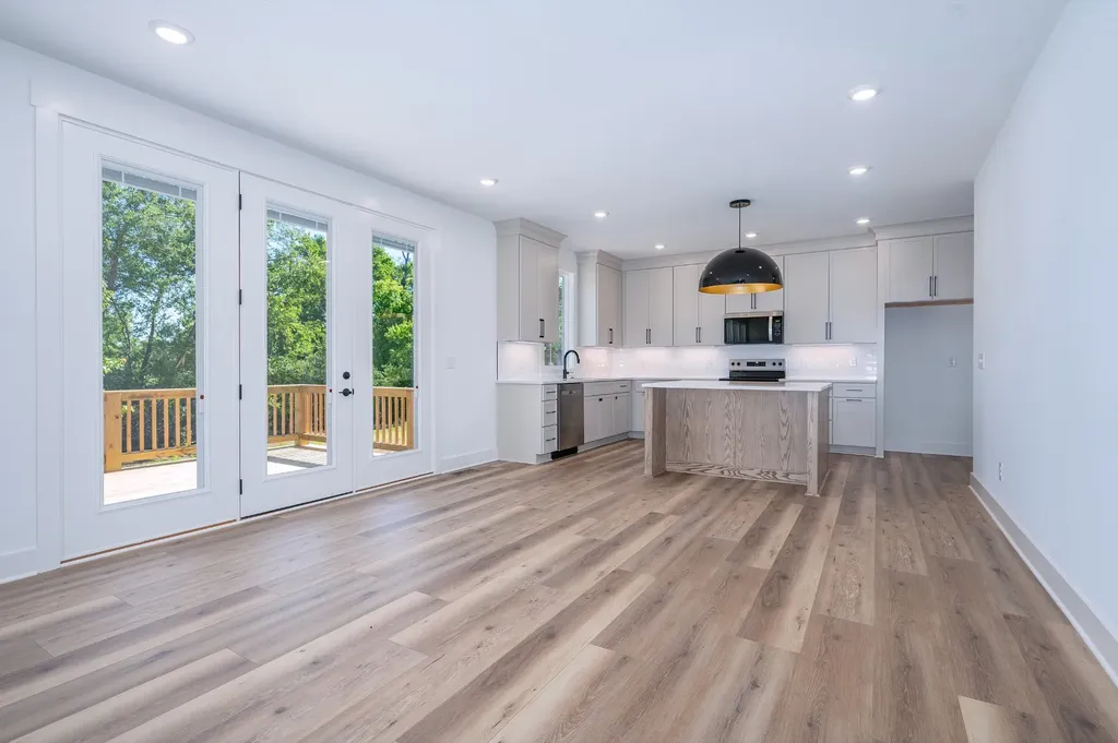 1301 Alderwood Pass Nashville TN 37207