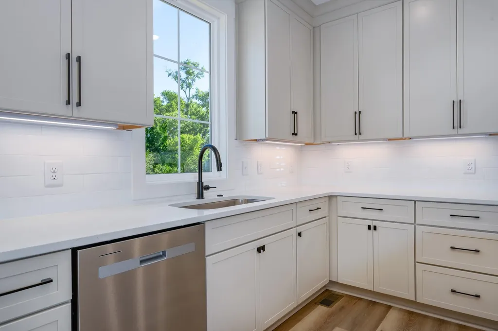 1301 Alderwood Pass Nashville TN 37207
