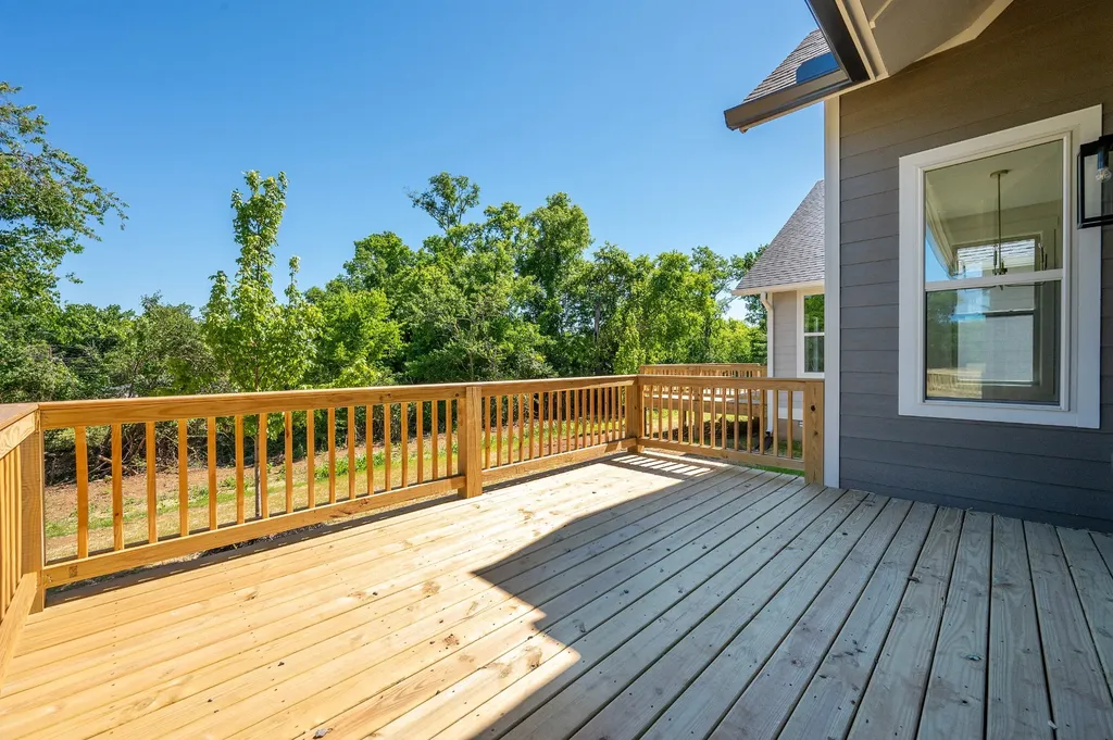 1305 Alderwood Pass Nashville TN 37207