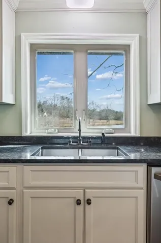 172 Littell Cir, W Tracy City TN 37387
