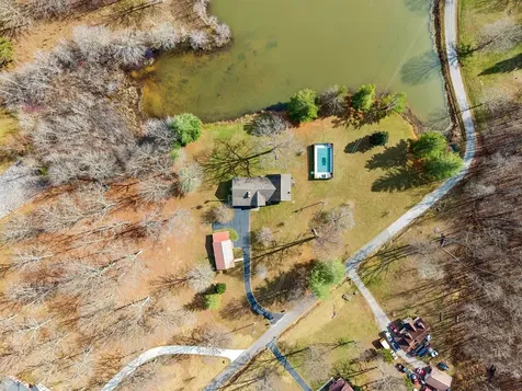 172 Littell Cir, W Tracy City TN 37387