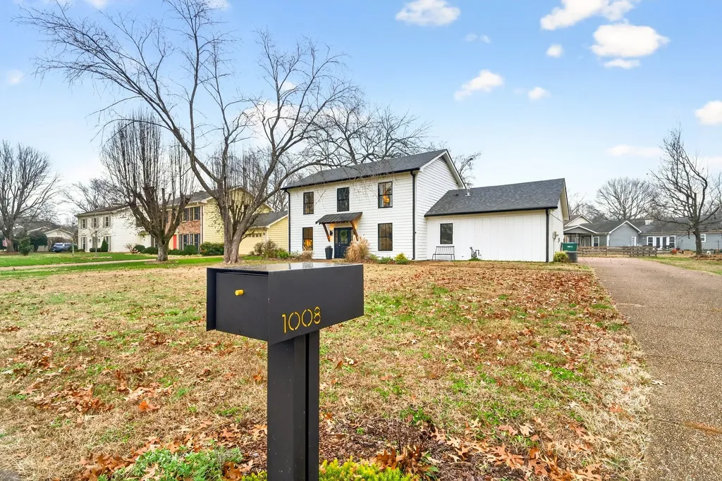 1008 Boxwood Drive Franklin TN 37069