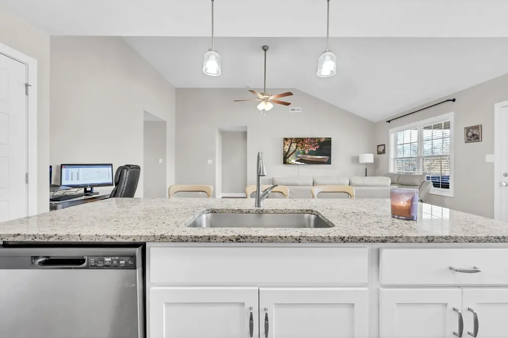 533 Lucky Lane Clarksville TN 37042