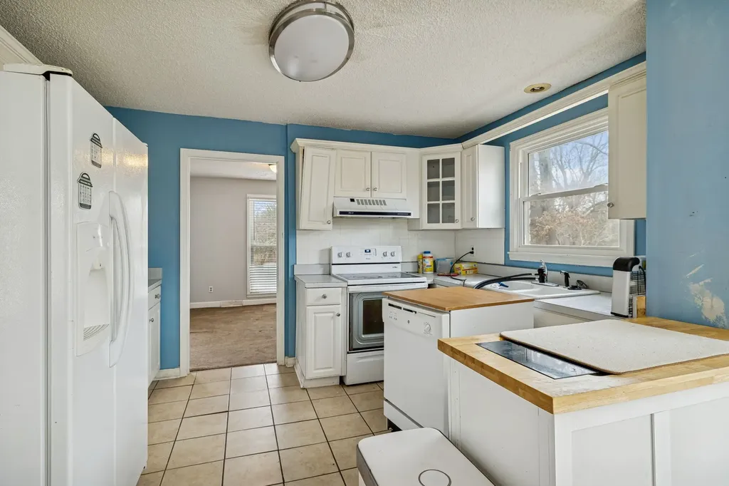 1733 Belotes Ferry Road Lebanon TN 37087