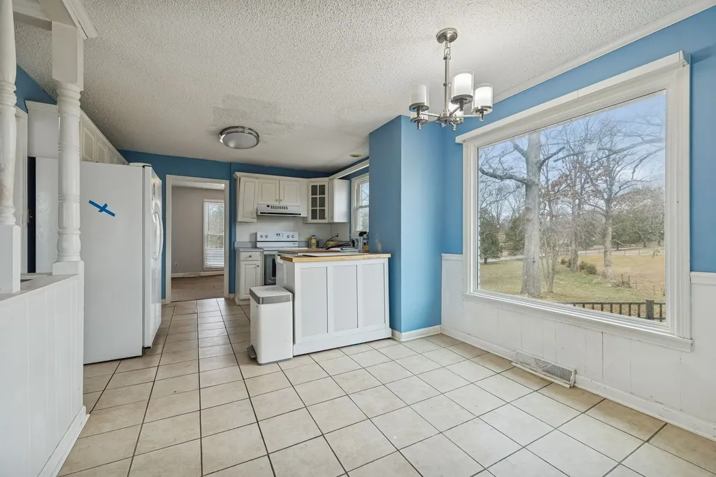 1733 Belotes Ferry Road Lebanon TN 37087