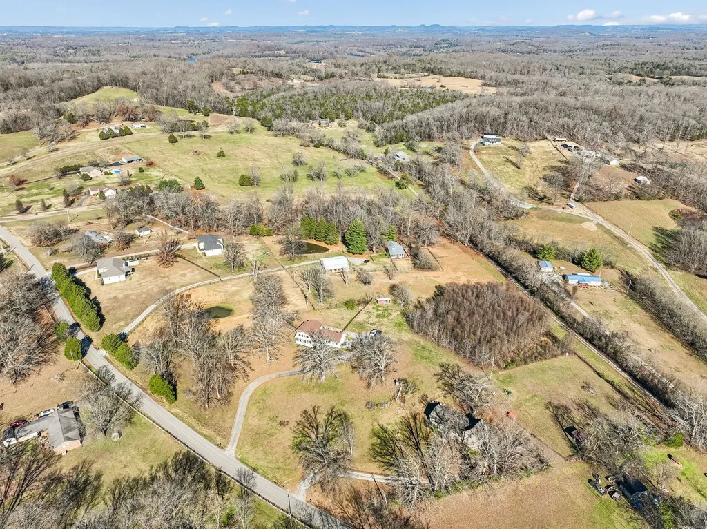 1733 Belotes Ferry Road Lebanon TN 37087